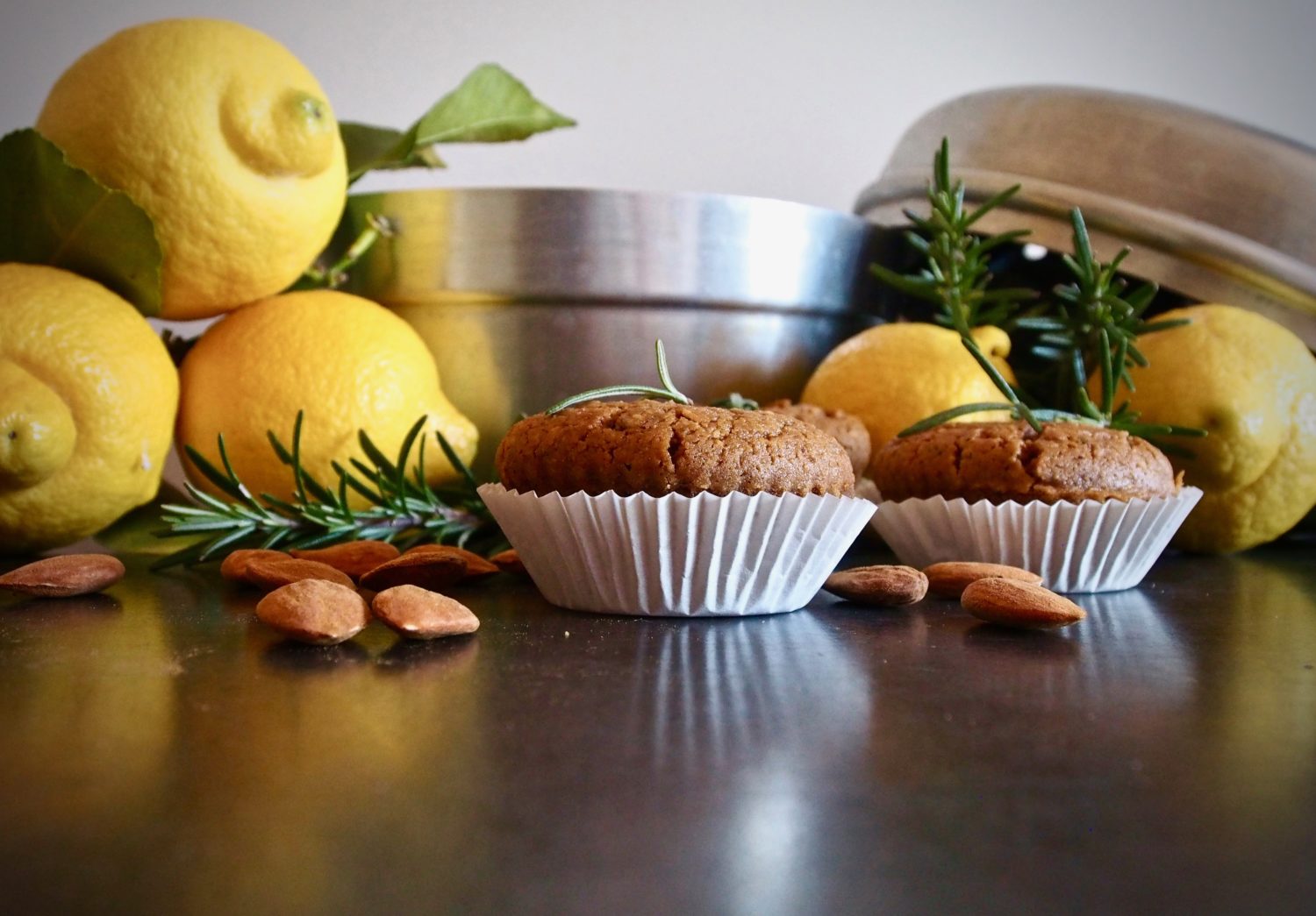 Muffin limone, rosmarino e felicità